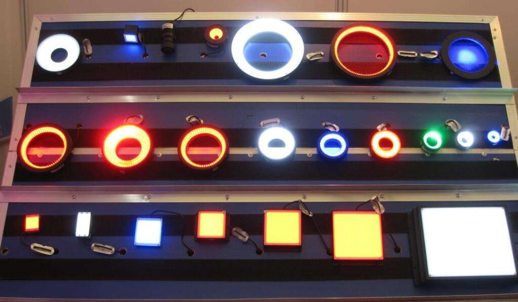 簡述常用的條形光源、面光源、環(huán)形光源、同軸光源應(yīng)用(圖1)