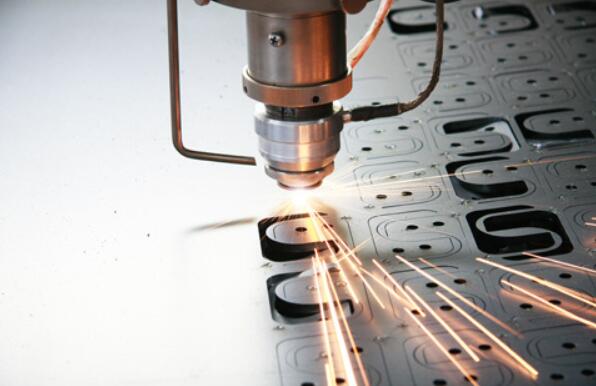 機(jī)器視覺為激光加工行業(yè)帶來了新的發(fā)展趨勢(圖1)